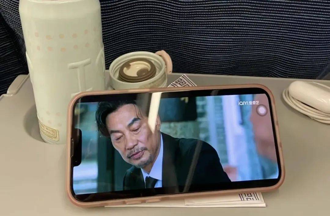 子代扣6分罚5000！隔夜饭吃进ICU！不开火烧可乐鸡翅尊龙凯时app网站沪再添中运量公交！覃海洋成绩被取消！女(图3)